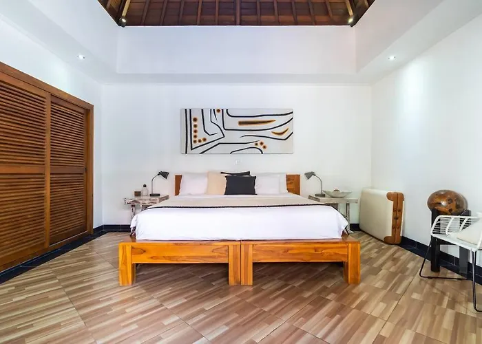 Boutique Two Bedroom In Villa *
